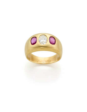 Oval ct. 0.50 circa diamond and ruby yellow gold r… - photo 1