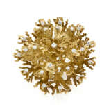 CARTIER | Diamond and yellow chiselled gold coral … - photo 1