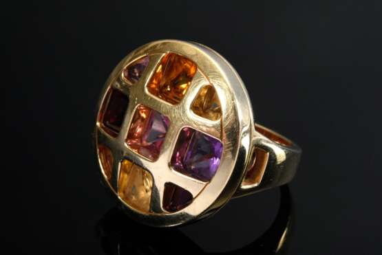 Extravaganter Cartier "Pasha" Gelbgold 750 Ring mit 9 bunten Farbsteinen (Citrin, Amethyst, Granat und Turmalin) unter auf Hochglanz poliertem Gitter (innenseitig verschraubt), sign./num., Tragespuren, 26,5g, G… - photo 1