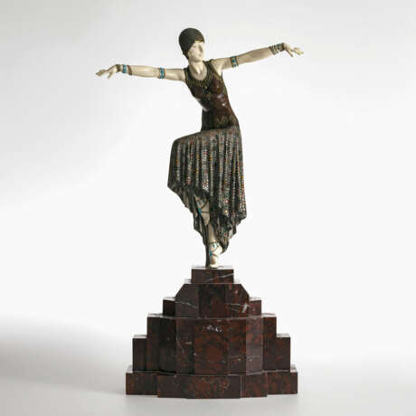 A chryselephantine figure "Shimmer" (dancer). probably Paris, circa 1925 Demétre Chiparus, attributed to - photo 1