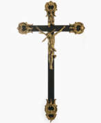 Sculptures. A crucifix. Johann Sigmund Hitzelberger (1745 Pfronten-Berg - 1829 ibid.), circa 1780