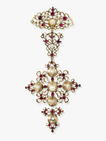 A brooch with garnets and pearls. Probably Spain, 1st half of the 18th century - фото 1