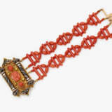 A bracelet with corals and enamel. Probably Italy/Naples, circa 1860 - 1870 - photo 2