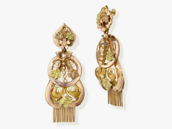 A pair of drop earrings with seed pearls. Switzerland, circa 1860 - 1870 - photo 1