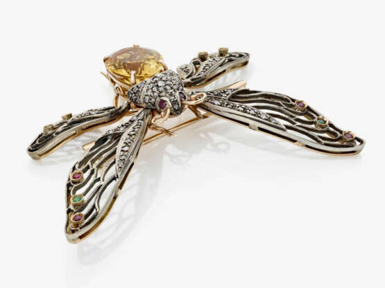 An en tremblant butterfly brooch. Italy, circa 1900 - фото 2