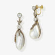 A pair of drop earrings with diamonds and large baroque pearls. England or Germany, early 20th century - Now at the auction