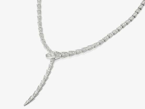 An elegant vintage necklace in the shape of a snake decorated with brilliant-cut diamonds. Germany, Southern Germany, 2020s - photo 1