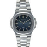 PATEK PHILIPPE, NAUTILUS REF. 5711/1A-010 ‘TIFFANY’, A RARE AND ATTRACTIVE STAINLESS STEEL AUTOMATIC WRISTWATCH RETAILED BY TIFFANY & CO. - фото 1