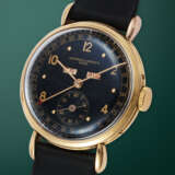 VACHERON CONSTANTIN REF. 4241, A FINE AND RARE 18K PINK GOLD TRIPLE CALENDAR WRISTWATCH WITH BLACK DIAL - photo 2