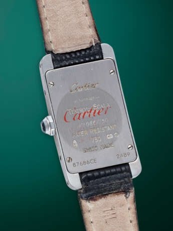 CARTIER TANK AMERICAINE REF. 2489 ‘TEATRO ALLA SCALA’, A FINE LIMITED EDITION GOLD QUARTZ WRISTWATCH - photo 3