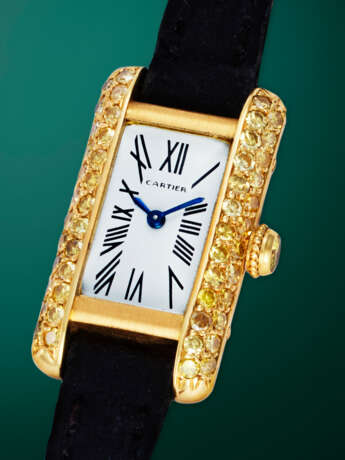 CARTIER TANK, A RARE AND ATTRACTIVE GOLD AND YELLOW SAPPHIRE-SET MANUAL WINDING WRISTWATCH - photo 2