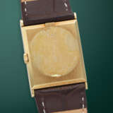 ROLEX, CELLINI REF. 5078, A FINE GOLD RECTANGULAR MANUAL-WINDING WRISTWATCH - photo 3