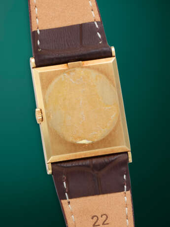 ROLEX, CELLINI REF. 5078, A FINE GOLD RECTANGULAR MANUAL-WINDING WRISTWATCH - photo 3