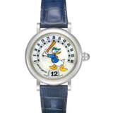 GERALD GENTA, DONALD DUCK RETRO REF. G 3612.7, A STEEL AUTOMATIC JUMP HOUR WRISTWATCH WITH RETROGRADE MINUTES AND MOTHER-OF-PEARL DIAL - Foto 1