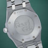 AUDEMARS PIGUET, ROYAL OAK REF. 26120ST, A FINE STAINLESS STEEL AUTOMATIC DUAL TIME WRISTWATCH - photo 3