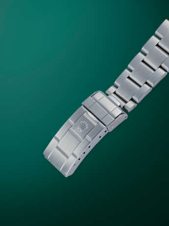 ROLEX, SUBMARINER REF. 11610LV, A STAINLESS STEEL AUTOMATIC WRISTWATCH WITH BRACELET - photo 5