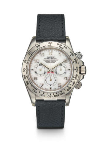 ROLEX, DAYTONA REF. 16519, A RARE WHITE GOLD AUTOMATIC CHRONOGRAPH WITH MOTHER OF PEARL DIAL - photo 1