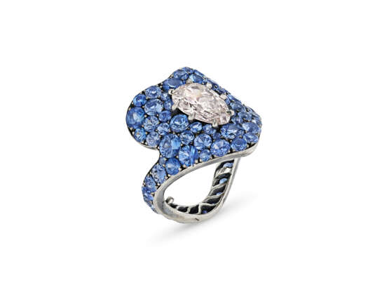 JAR COLORED DIAMOND AND SAPPHIRE `BONNET` RING - Foto 1