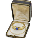 A HISTORIC ANTIQUE SAPPHIRE AND DIAMOND BANGLE BRACELET - photo 4