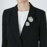 VAN CLEEF & ARPELS PAIR OF DIAMOND FLOWER CLIP BROOCHES - Foto 2