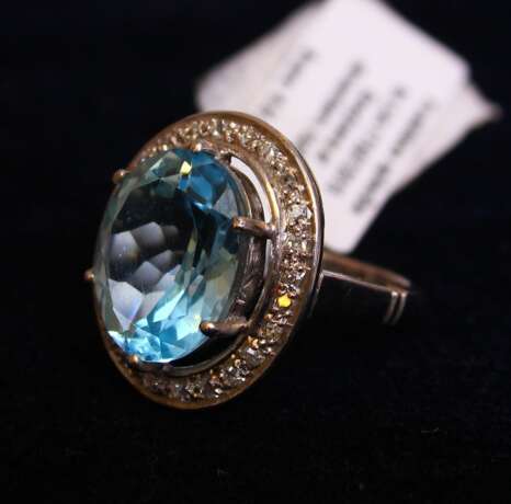 Ring with diamonds topaz Gold Other style 21th century - photo 1