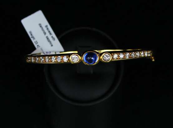 Gold bracelet with diamonds and sapphires Gold Other style 21th century - photo 1