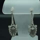 Boucles d&amp;39;oreilles en platine avec 56 diamants naturels 21th century - photo 2