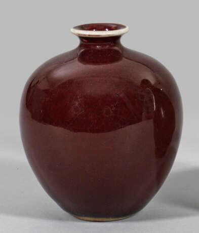 Kleine Sangue de Boeuf-Vase - Foto 1