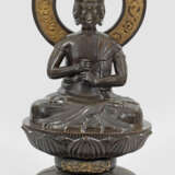 Monumentale Buddha-Figur - Foto 1