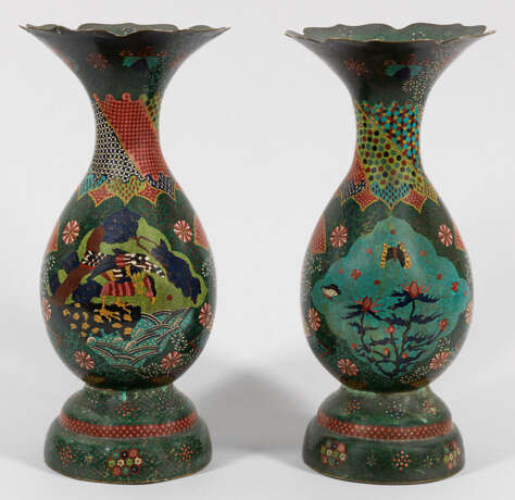 Paar große Cloisonné-Vasen von der Nagoya Company - photo 1