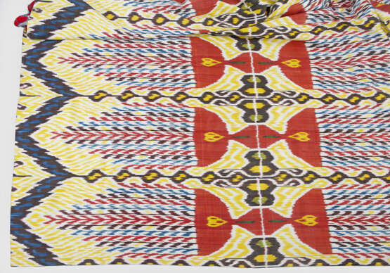 Große usbekische Tagesdecke mit Ikat-Muster - фото 1