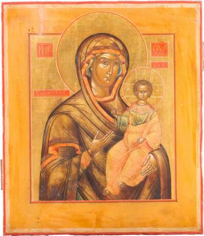 AN ICON SHOWING THE SMOLENSKAYA MOTHER OF GOD WITH EMBROIDERED OKLAD - Foto 2