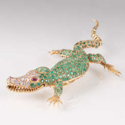 Exceptional Vintage brooch, 'Alligator', with emerald-, diamond - and ruby stocking