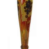 Große keulenförmige Vase mit Brombeerzweigen - Foto 1