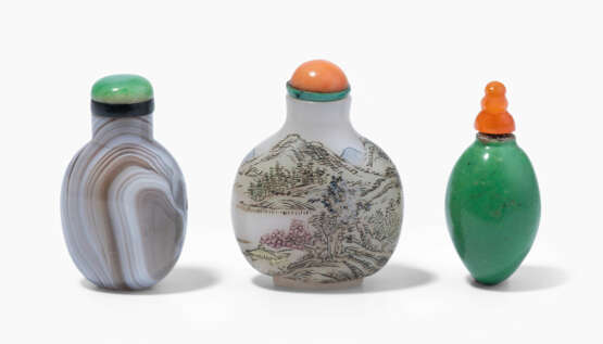 Lot: 3 kleine Snuff Bottles - фото 1