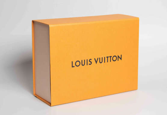 Louis Vuitton, Schultertasche "Very Chain Bag Silver" - photo 13