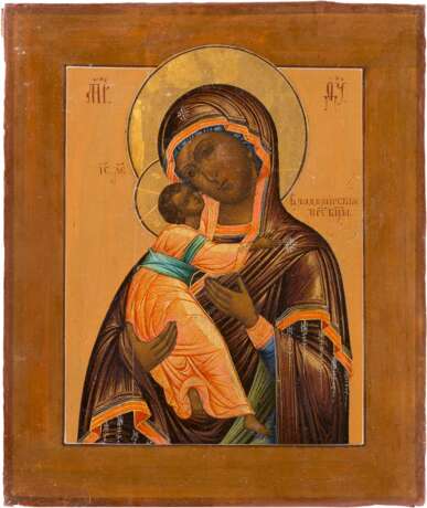 AN ICON OF THE VLADIMIRSKAYA MOTHER OF GOD WITH SILVER-GILT OKLAD - Foto 2