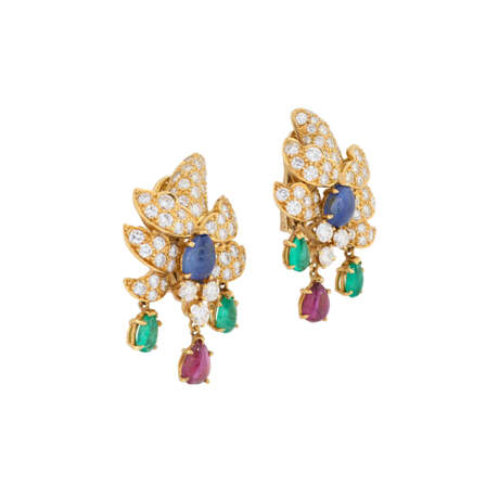 VAN CLEEF & ARPELS SAPPHIRE, RUBY, EMERALD AND DIAMOND EARRINGS - photo 2