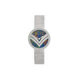 LOUIS VUITTON OPAL AND DIAMOND WRISTWATCH - Foto 1