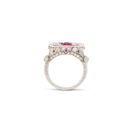 NO RESERVE | EARLY 20TH CENTURY RUBY AND DIAMOND RING - photo 3