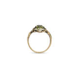 NO RESERVE | ART NOUVEAU PERIDOT AND ENAMEL FLOWER RING - photo 3