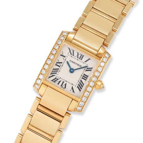 CARTIER LADY'S GOLD AND DIAMOND 'TANK AMÉRICAINE' WRISTWATCH, REF. 2385 - фото 2