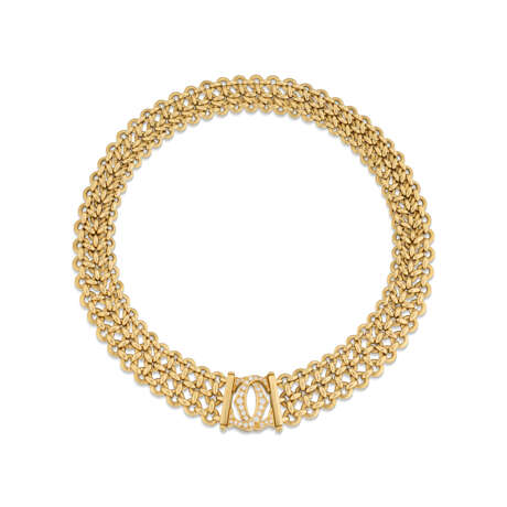 CARTIER DIAMOND 'PENELOPE' NECKLACE AND BRACELET SET - фото 3