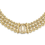 CARTIER DIAMOND 'PENELOPE' NECKLACE AND BRACELET SET - фото 4