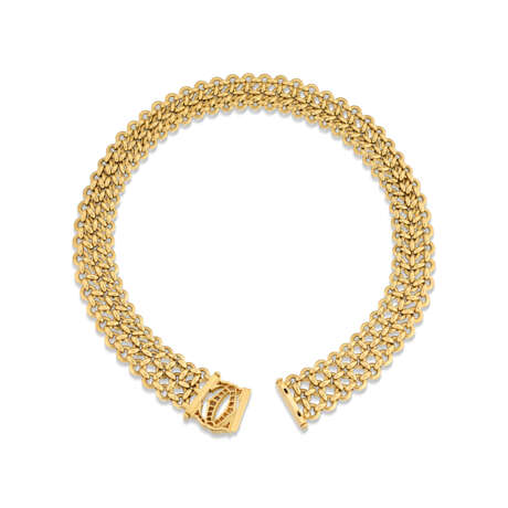 CARTIER DIAMOND 'PENELOPE' NECKLACE AND BRACELET SET - фото 6