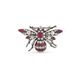 LATE 19TH CENTURY RUBY AND DIAMOND BEE BROOCH - Foto 1