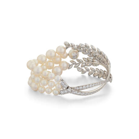 CHANEL CULTURED PEARL AND DIAMOND 'LES BLÉS MOISSON DES PERLES' NECKLACE AND BRACELET SET - Foto 6