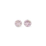 TWO UNMOUNTED COLOURED DIAMONDS - фото 2