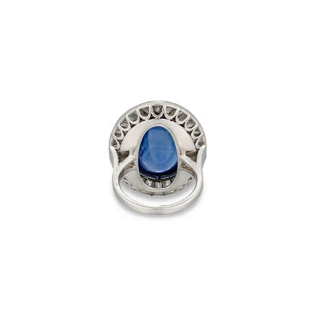 SAPPHIRE AND DIAMOND RING - фото 4