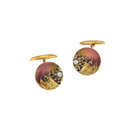 NO RESERVE | ANTIQUE ENAMEL AND DIAMOND CUFFLINKS - Foto 1